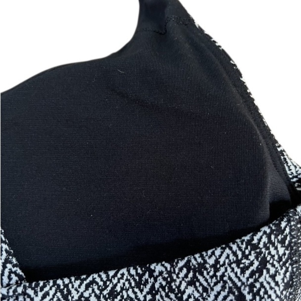 Lululemon Energy Bra Long Line Women 6 Scattered Herringbone Black White Active - Picture 5 of 7